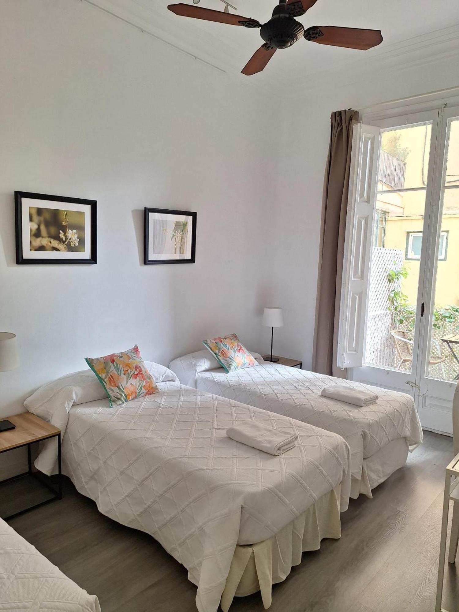 Casa Consell Apartments Barcelone Extérieur photo