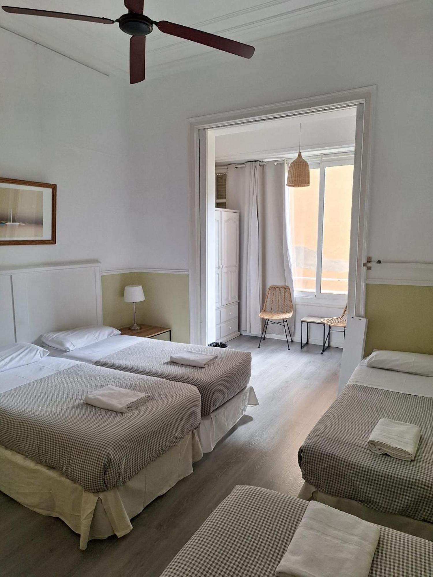 Casa Consell Apartments Barcelone Extérieur photo